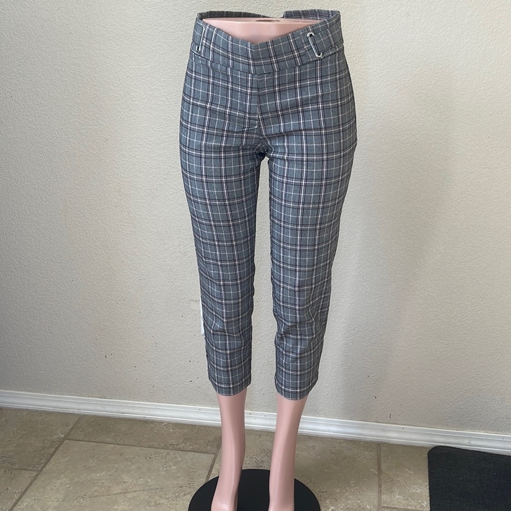 Women’s plaid pants